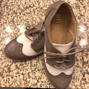 NWOT Ollio Saddle Oxford - Ladies 6